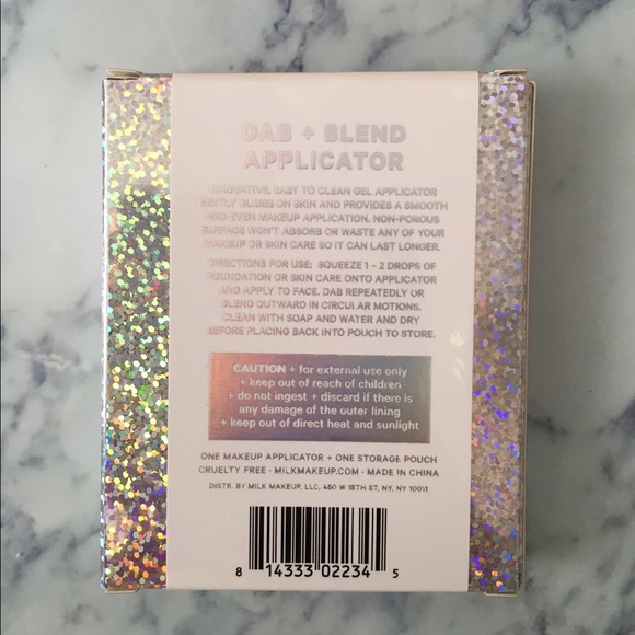 Milk Makeup Dab and Blend applicator ✨ - Picture 2 of 4